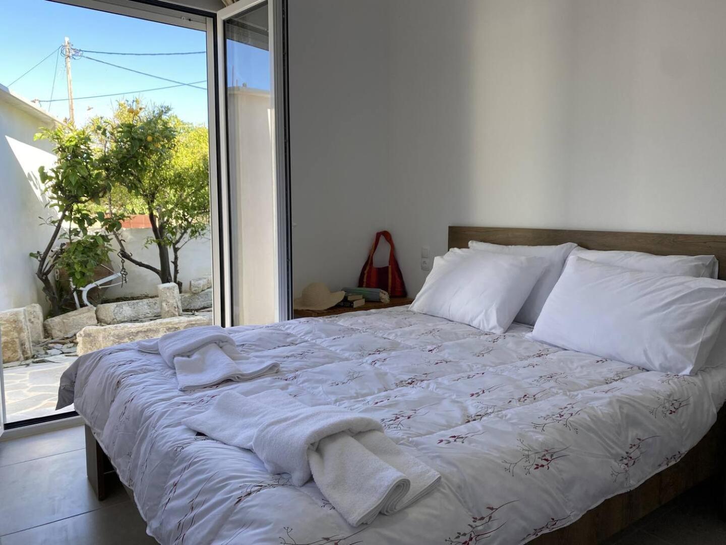 Orphanos Apartment กามิลารี ภายนอก รูปภาพ